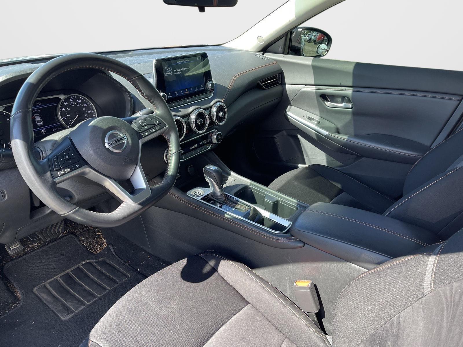 2021 Nissan Sentra SR photo 4