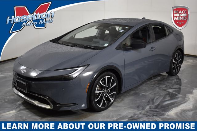 2023 Toyota Prius Prime XSE's photo