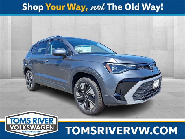 2025 Volkswagen Taos SE's photo