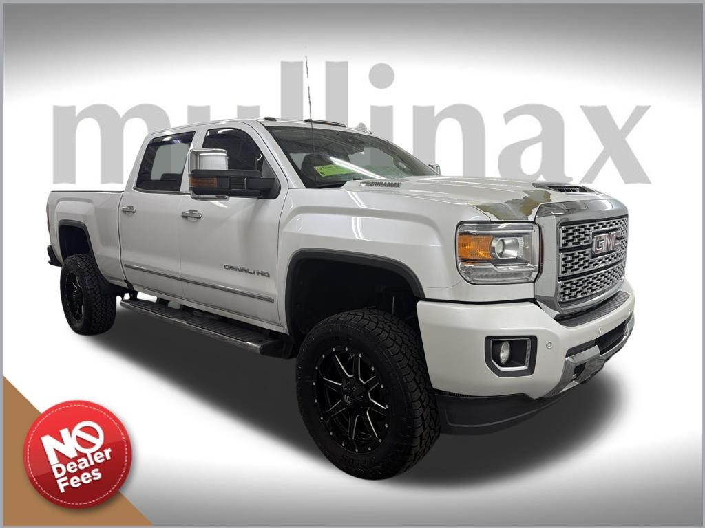 2018 GMC Sierra 2500 Denali HD Denali's photo