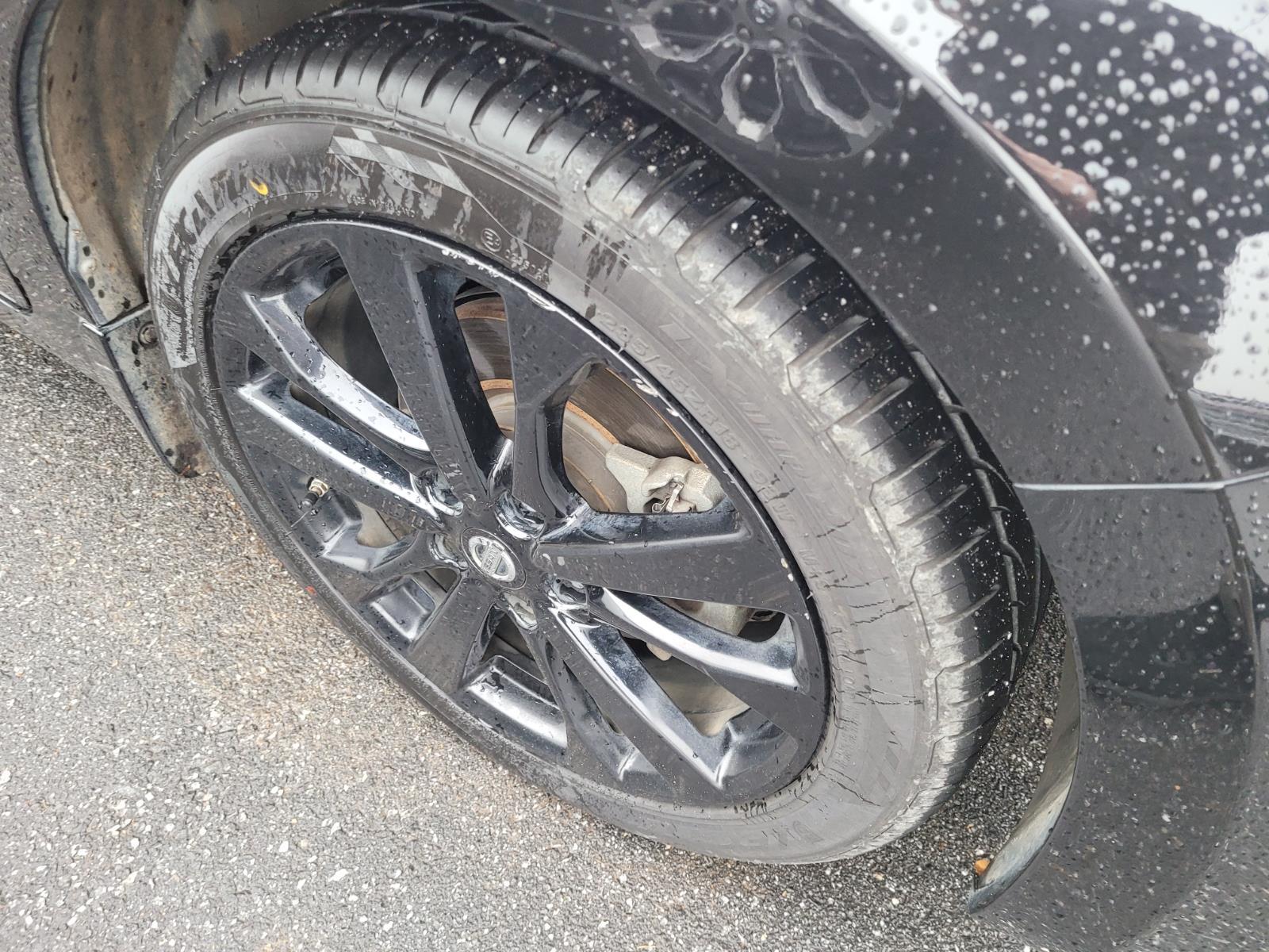 2017 Nissan Altima 2.5 SR photo 4