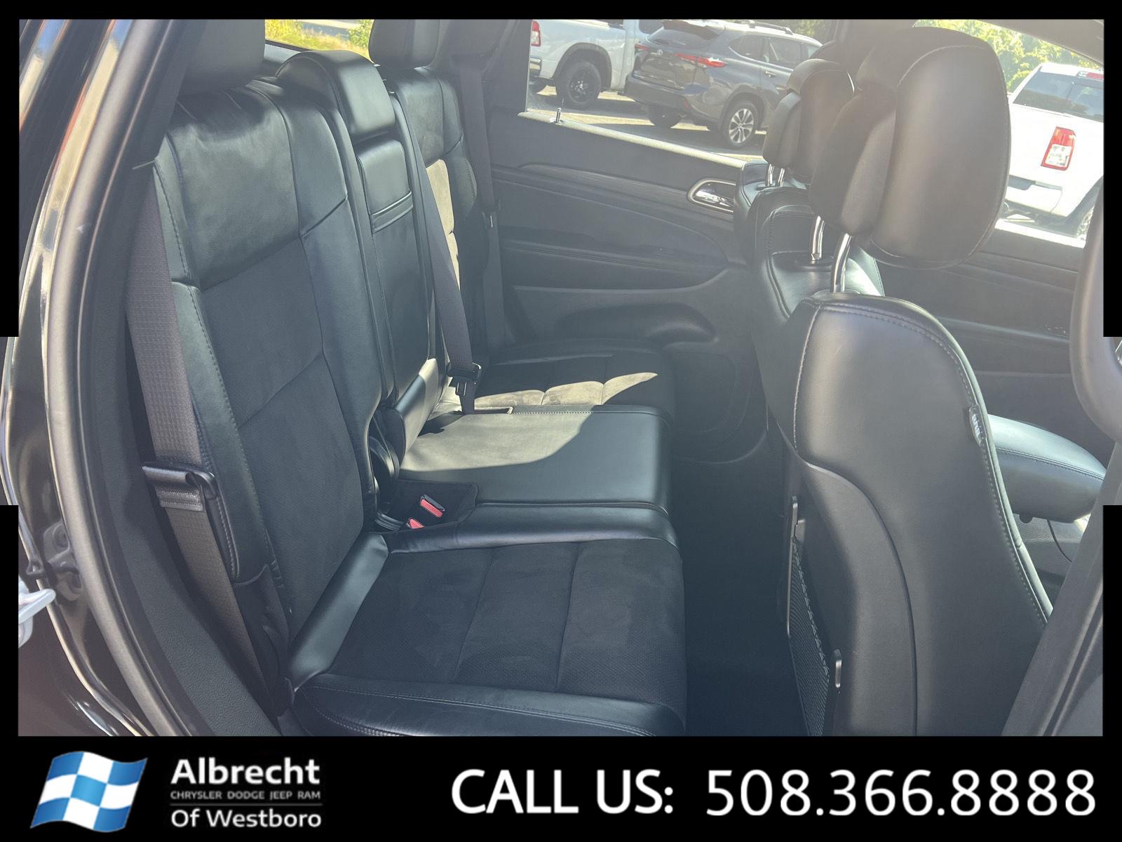 2022 Jeep Grand Cherokee Laredo X SE Altitude photo 16