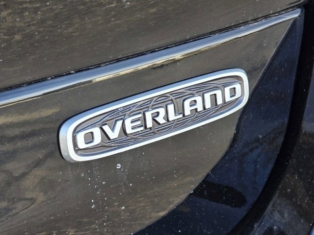 2025 Jeep Grand Cherokee Overland photo 17