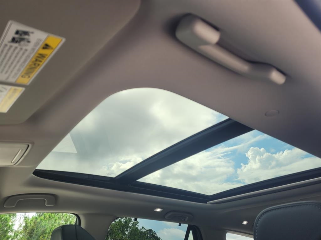 2025 Honda Pilot Touring photo 7