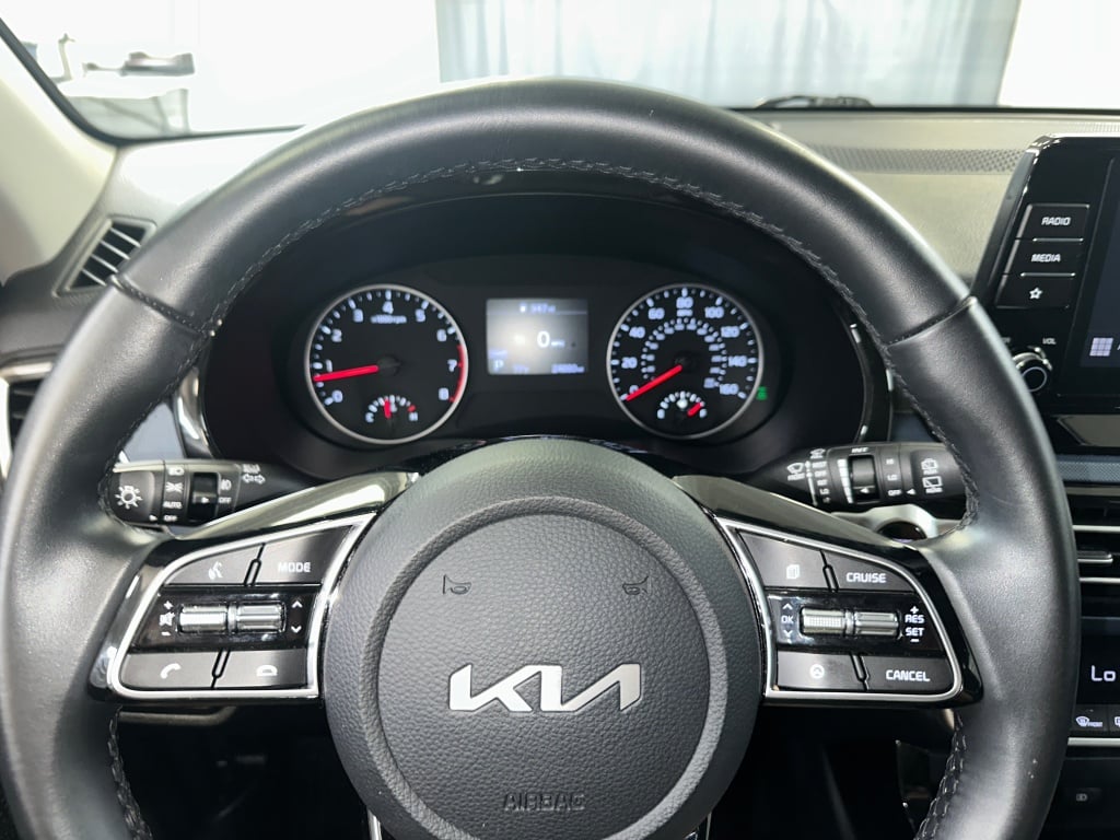 2023 Kia Seltos S photo 4