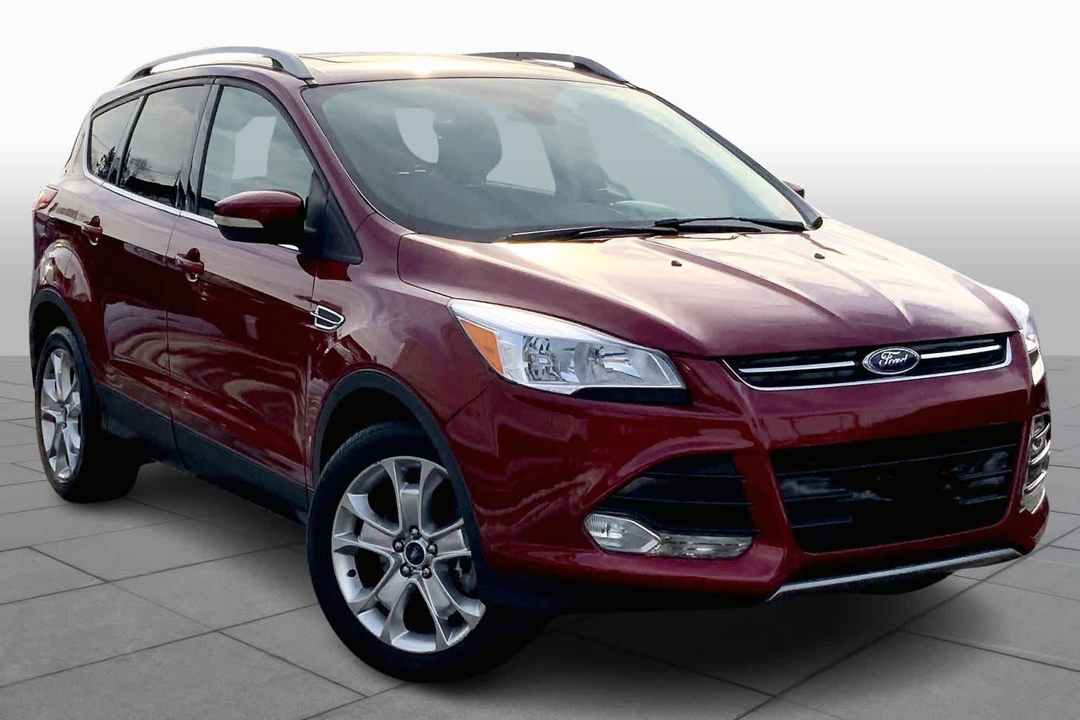 Used 2016 Ford Escape Titanium with VIN 1FMCU9J94GUA16705 for sale in Rockville Centre, NY