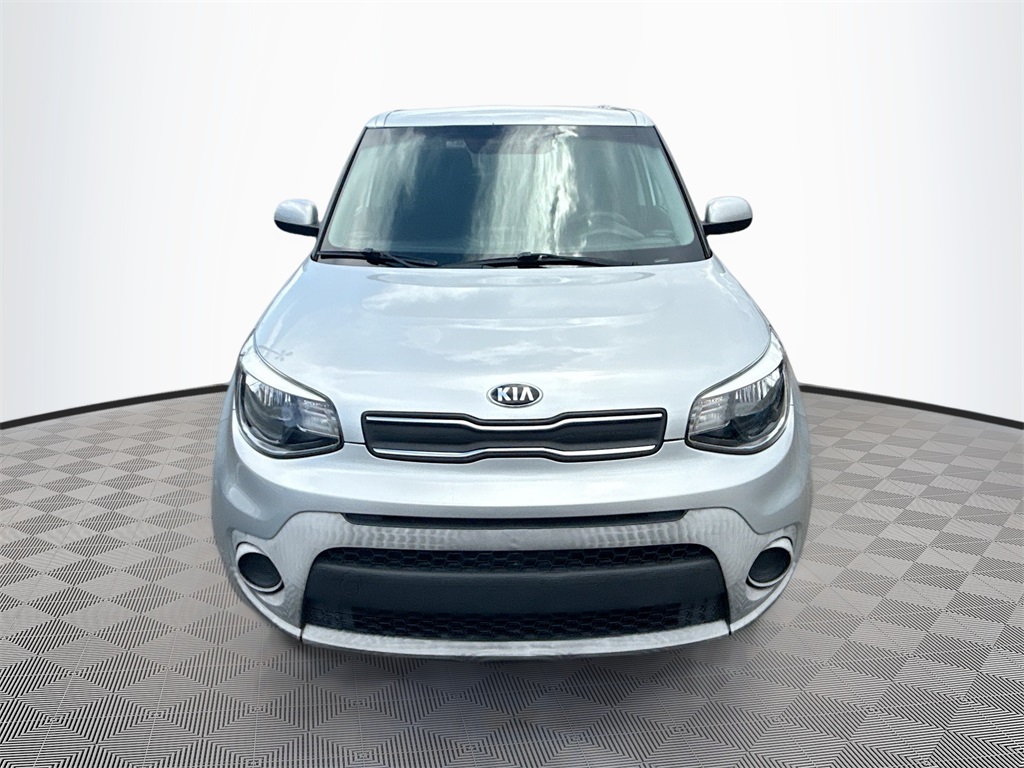 Used 2019 Kia Soul Base with VIN KNDJN2A26K7011743 for sale in West Park, FL