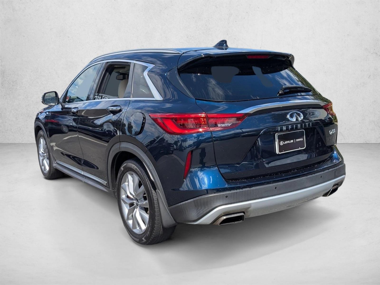 2021 Infiniti QX50 Luxe photo 8