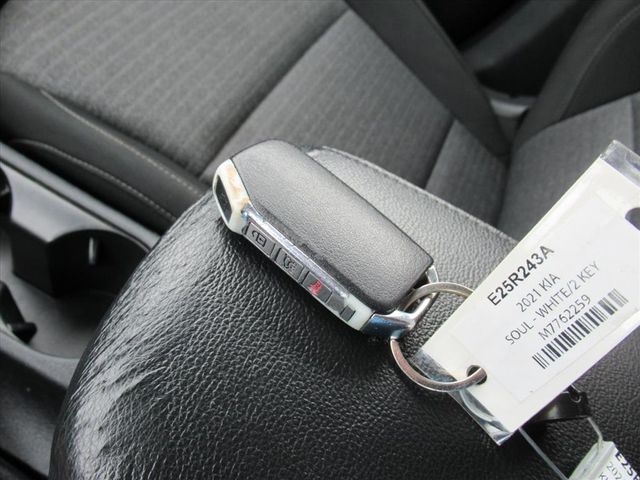 2021 Kia Soul EX photo 31