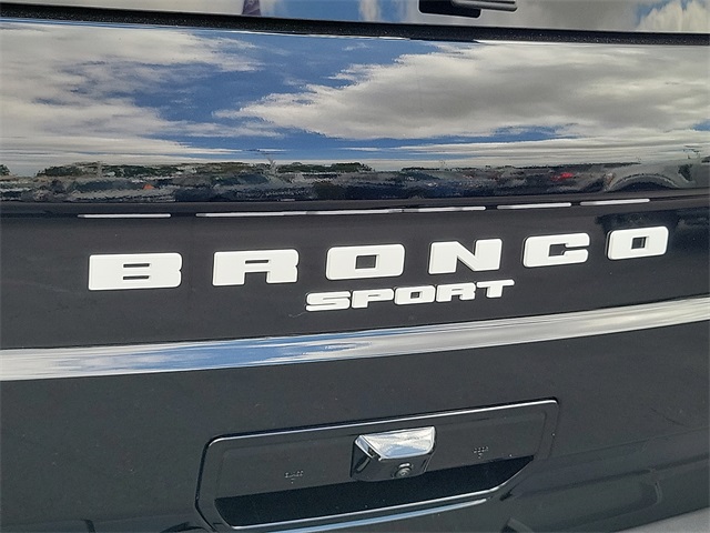 2025 Ford Bronco Sport Outer Banks photo 22
