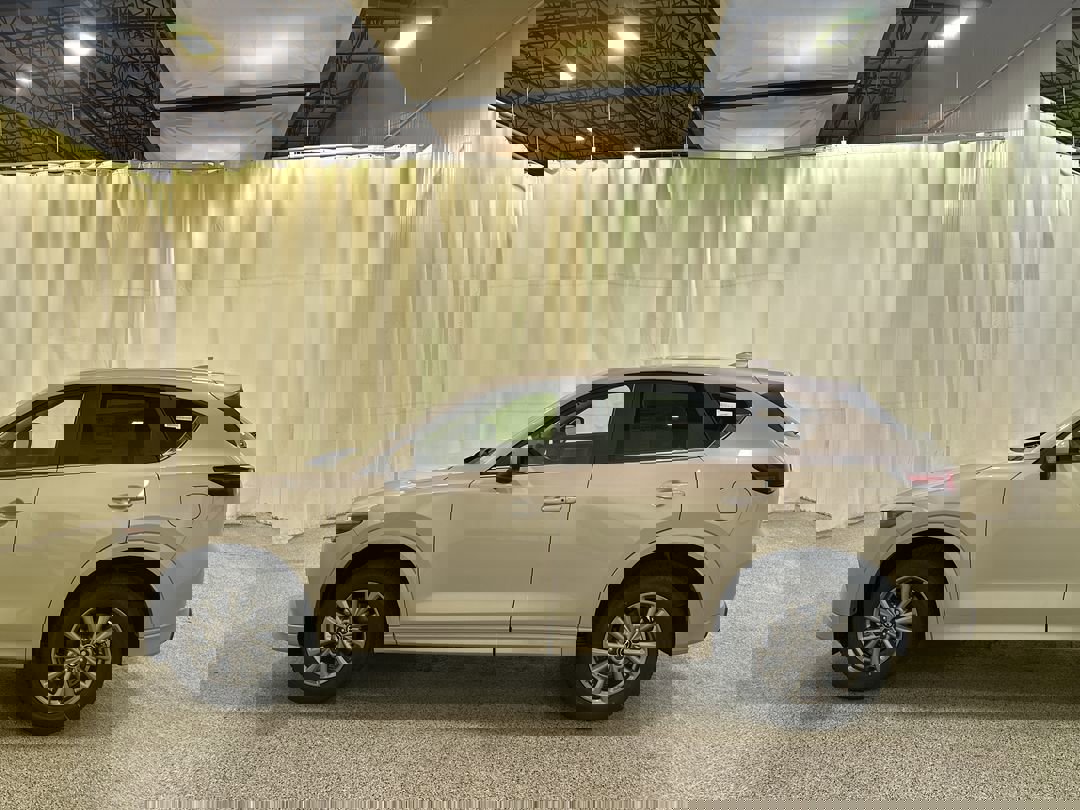 2025 Mazda CX-5 2.5 Select photo 4