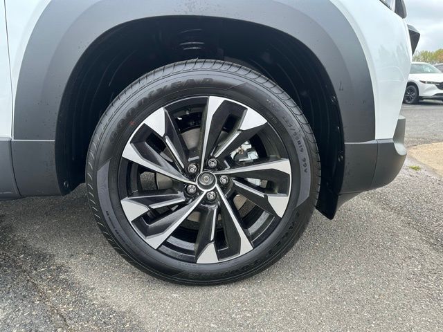 2025 Mazda CX-50 Premium Plus photo 11