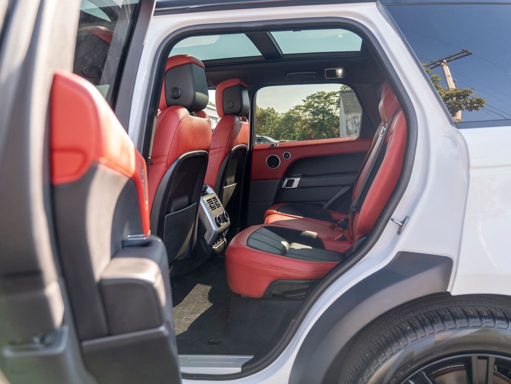 2022 Land Rover Range Rover Sport HST photo 30