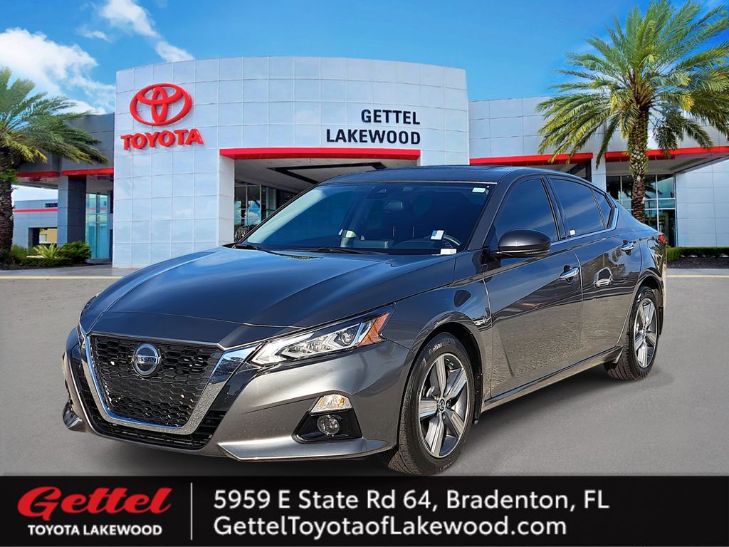 2021 Nissan Altima SL's photo