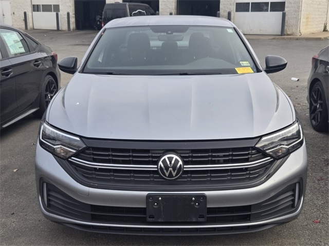 2023 Volkswagen Jetta 1.5T Sport photo 2