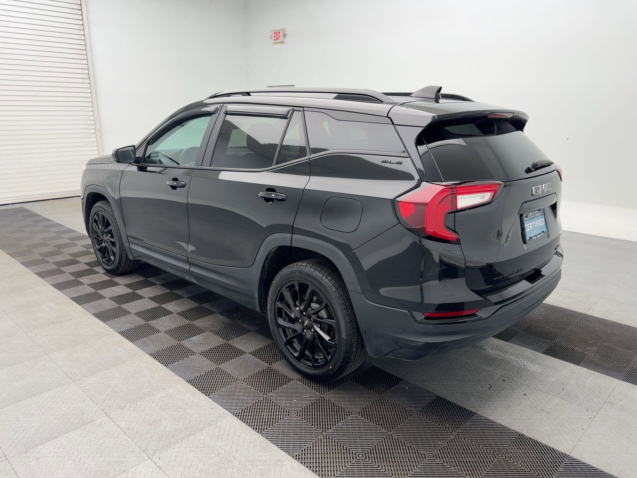 2024 Gmc Terrain SLE photo 2