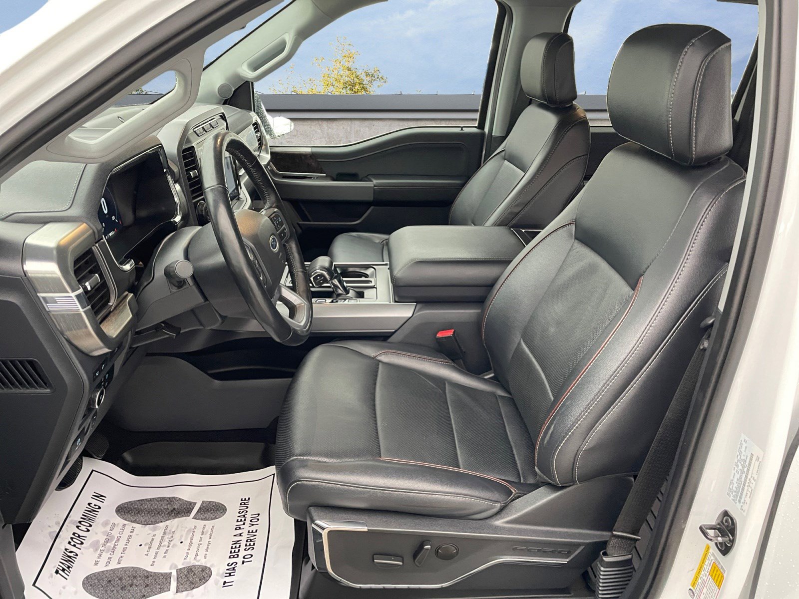 2023 Ford F-150 Lariat photo 13