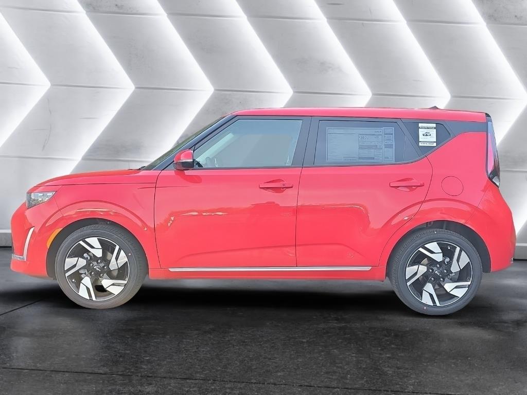 2025 Kia Soul GT-Line photo 2
