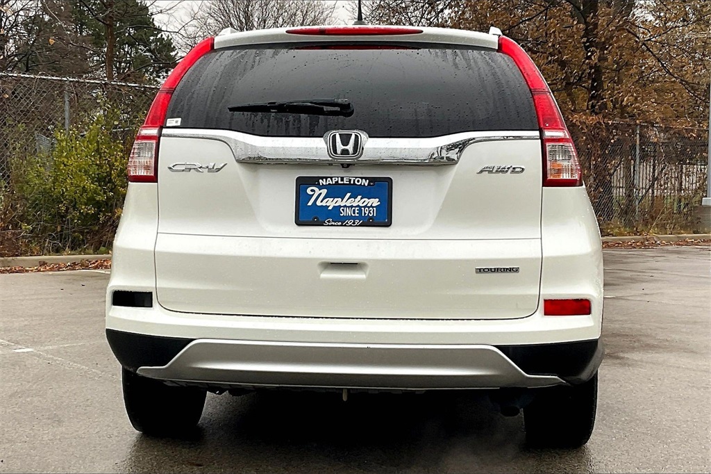 2015 Honda CR-V Touring photo 3