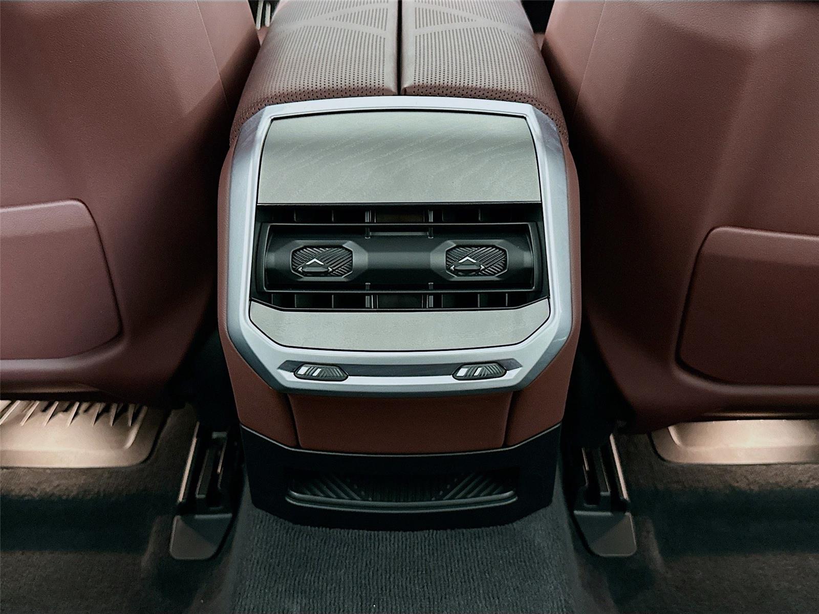 2023 Bmw 760i xDrive photo 24