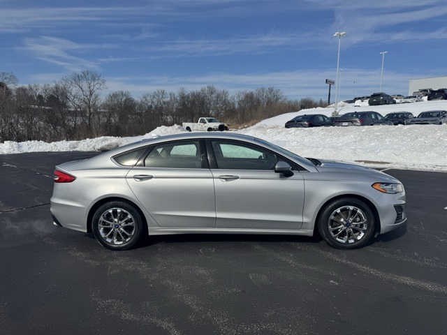Used 2019 Ford Fusion SE with VIN 3FA6P0HD6KR248887 for sale in Dry Ridge, KY