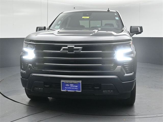 2026 CHEVROLET SILVERADO - Image 2