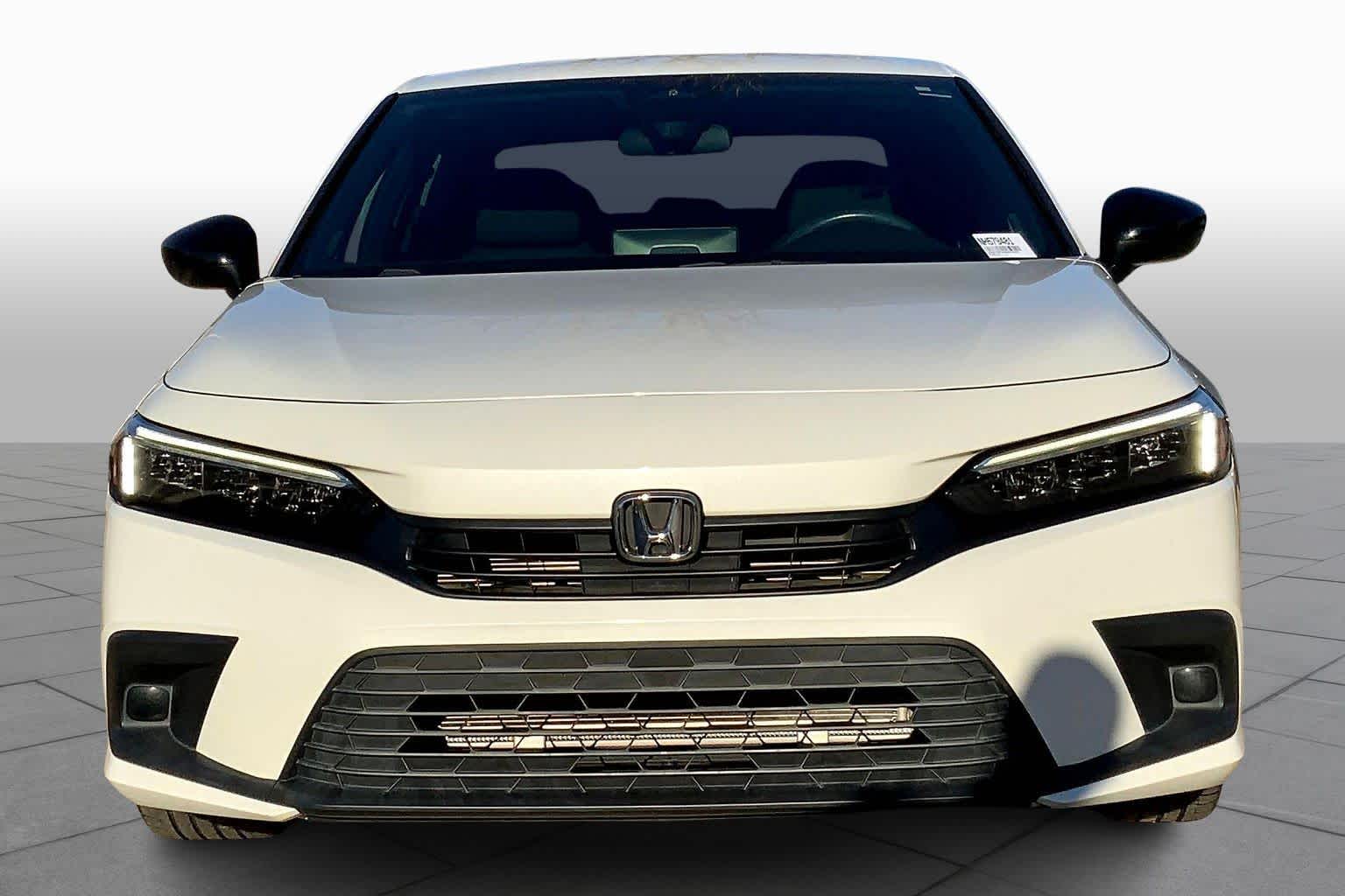 2022 Honda Civic Sport photo 3