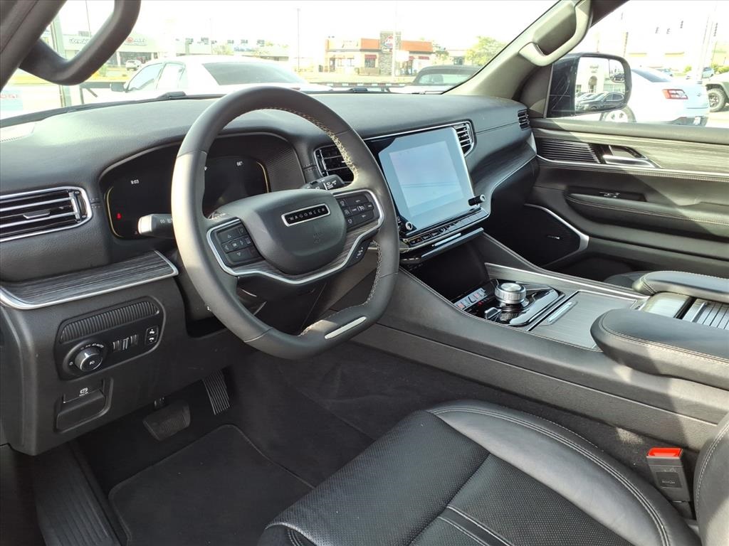 2024 Jeep Wagoneer Series II photo 7