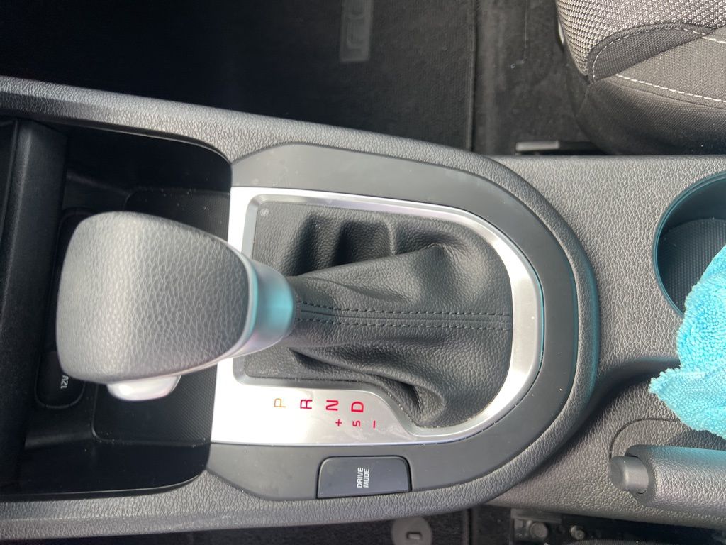 2023 Kia Forte LXS photo 15