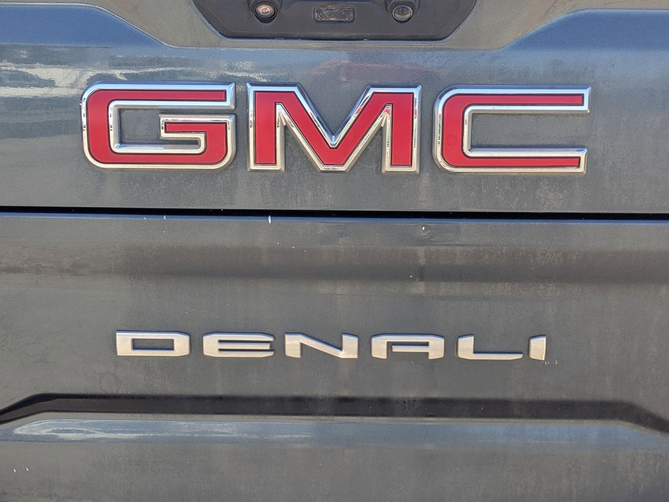 2020 Gmc Sierra 2500 HD Denali photo 12