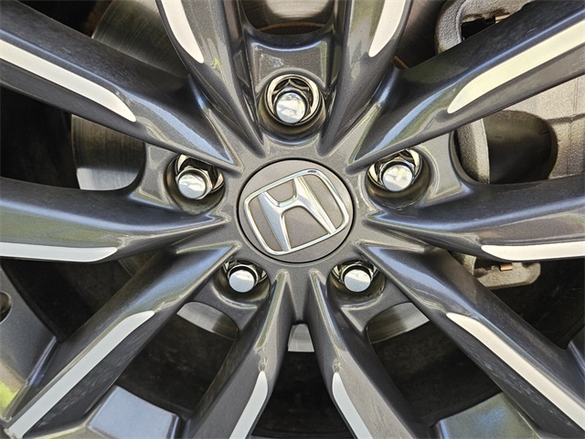 2021 Honda Accord EX-L photo 19