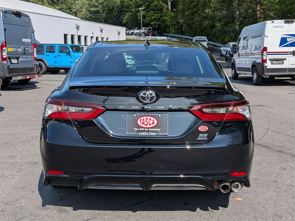 2023 Toyota Camry SE photo 4