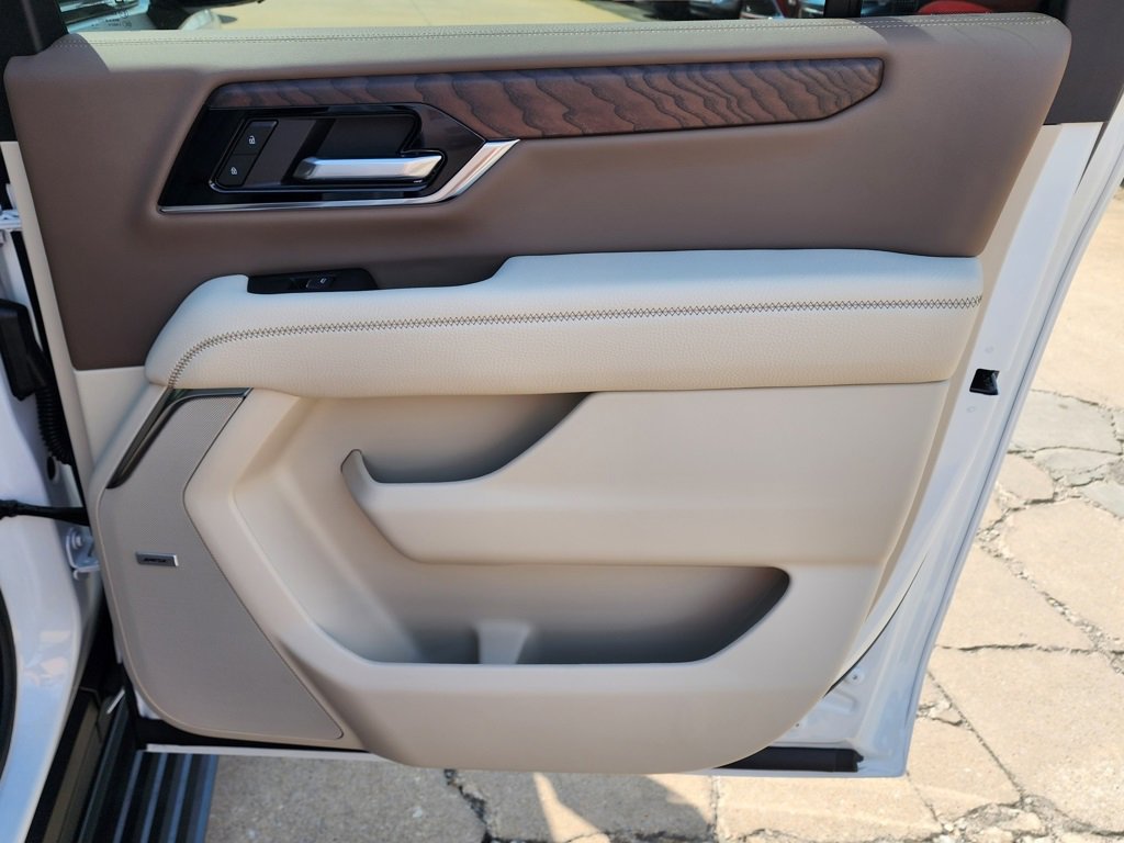 2026 Gmc Yukon XL Denali photo 42