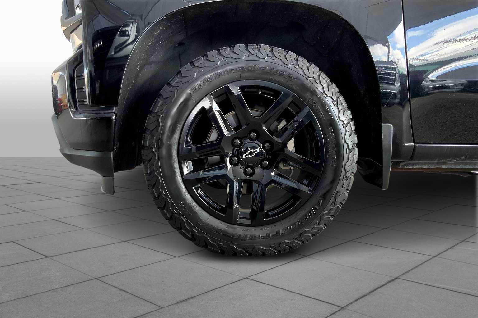 2021 Chevrolet Silverado 1500 RST photo 7