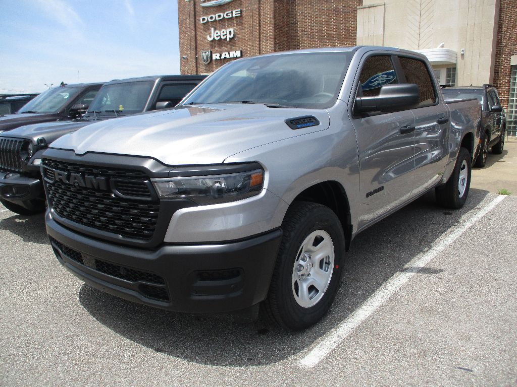 2025 Ram 1500 Big Horn photo 3