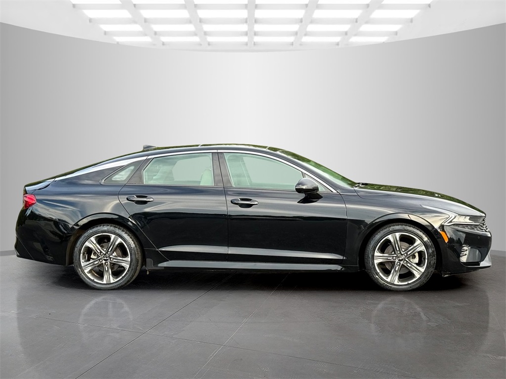 2022 Kia K5 EX photo 4