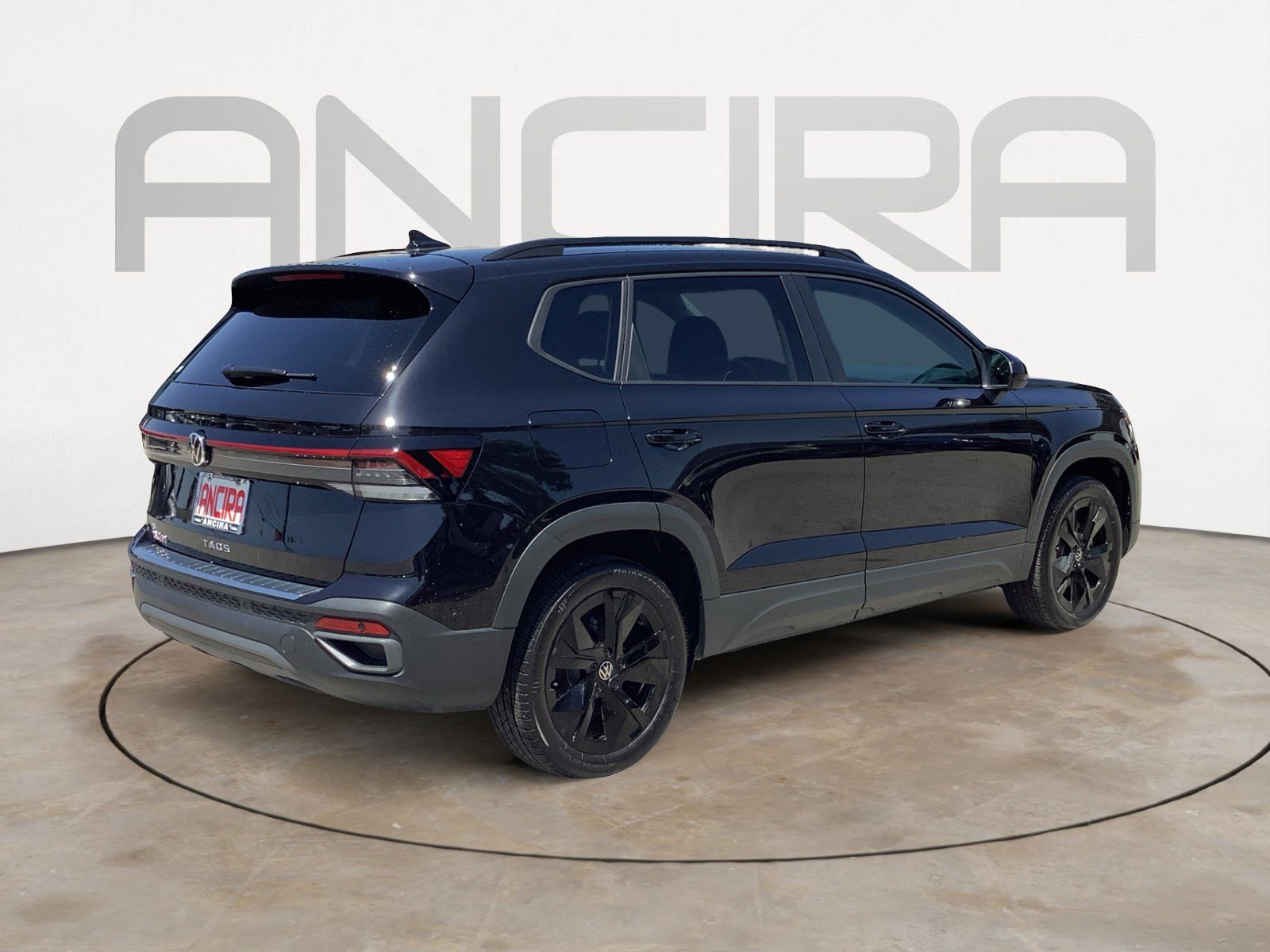 2025 Volkswagen Taos SE photo 6