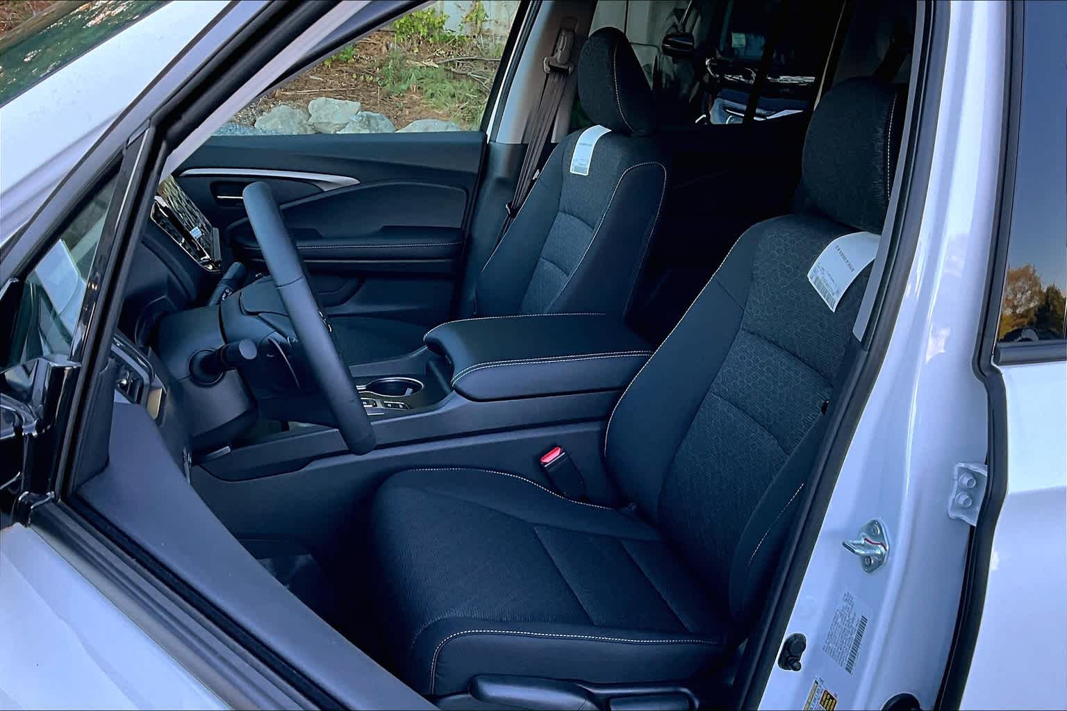 2024 Honda Ridgeline Sport photo 10