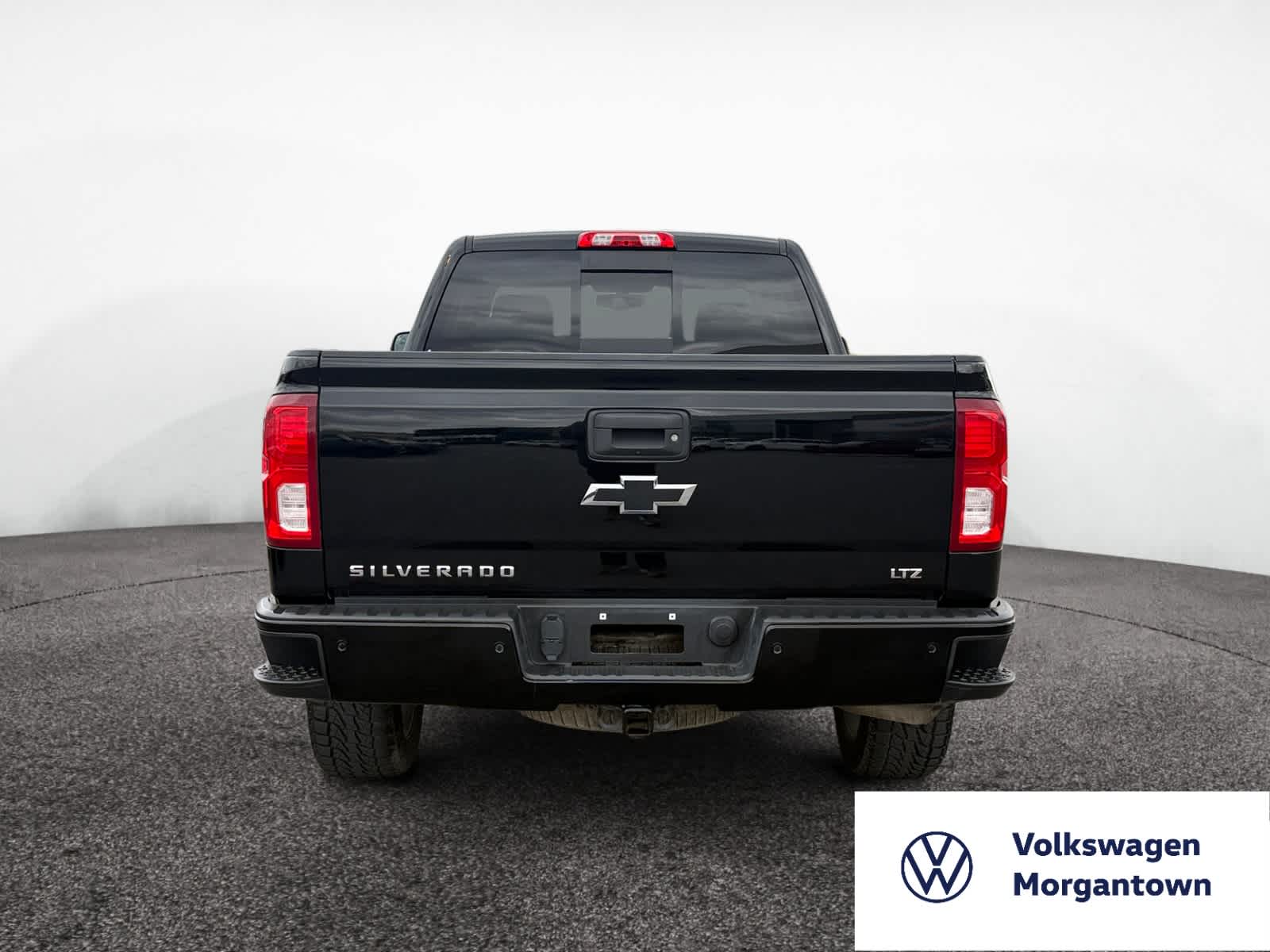 2018 Chevrolet Silverado 1500 LTZ photo 4