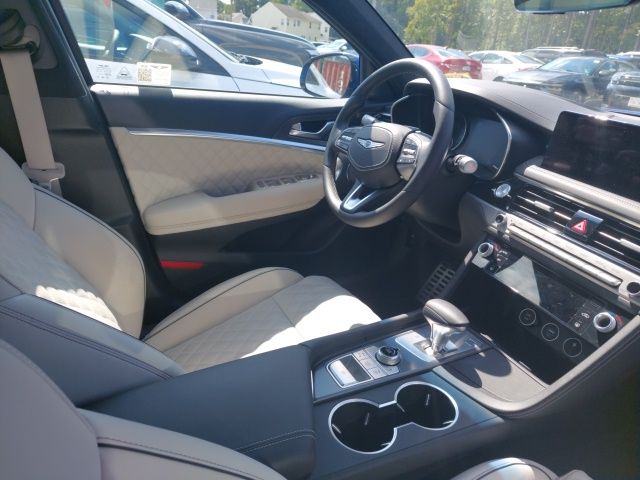 2025 Genesis G70 3.3T Sport Advanced photo 13