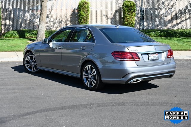 2015 Mercedes Benz E 350 photo 4