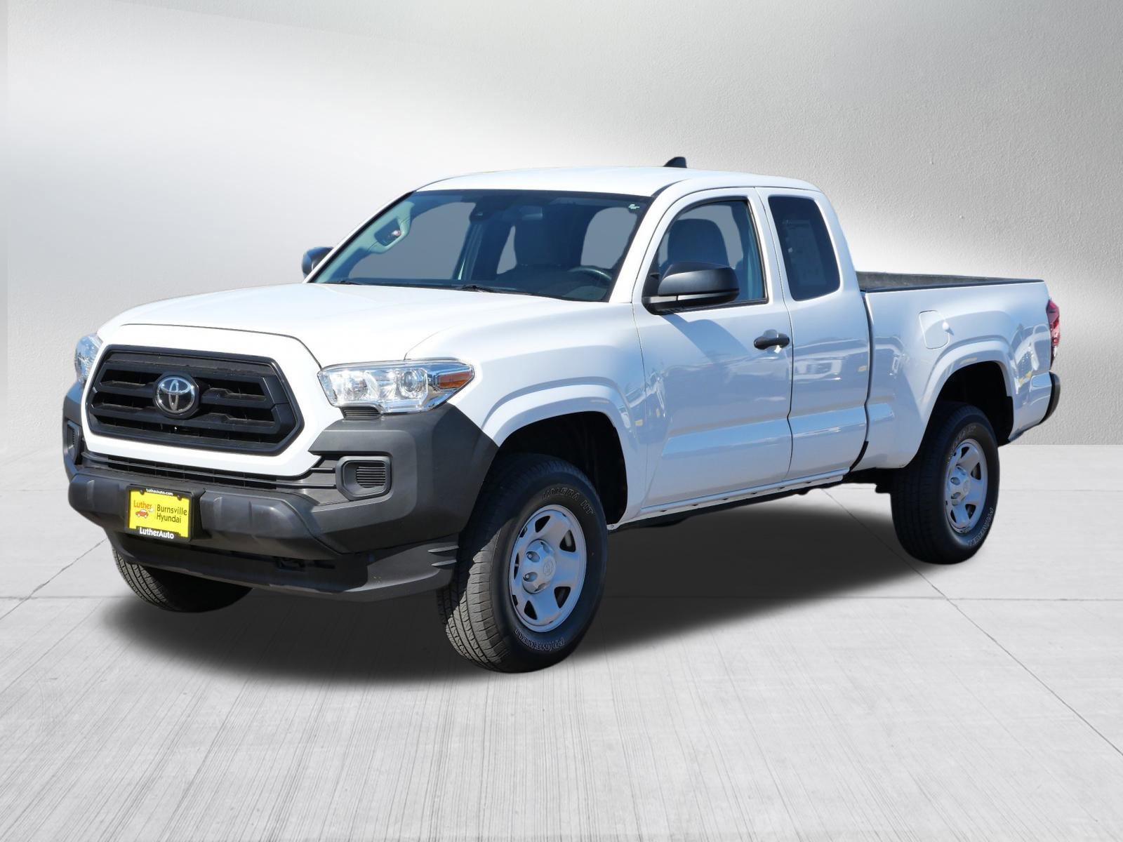 2020 Toyota Tacoma SR photo 3