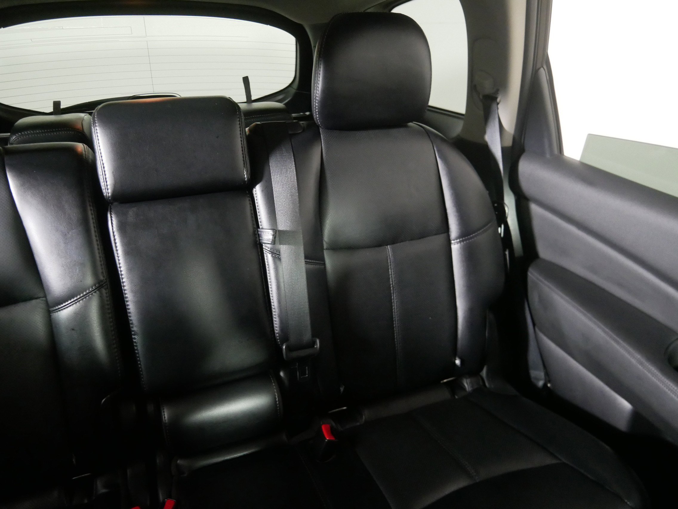 2018 Nissan Pathfinder Platinum photo 13