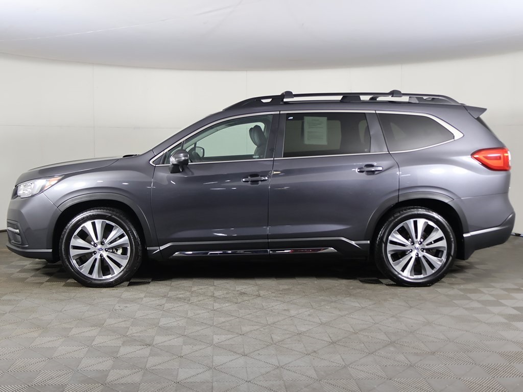 2022 Subaru Ascent Limited photo 19