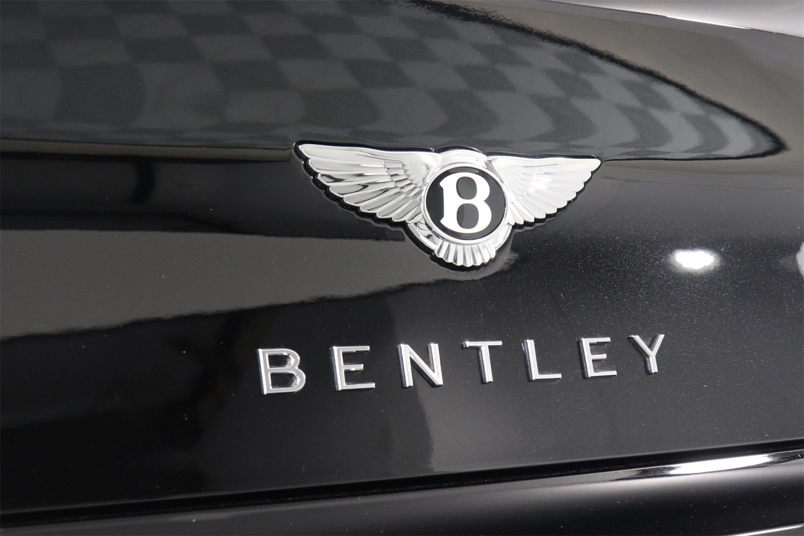 Used 2024 Black Crystal Bentley V8 image 12
