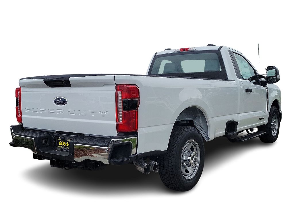 2024 Ford F-350 XL photo 4