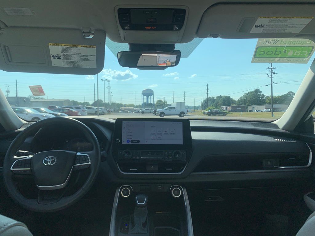 2024 Toyota Highlander Hybrid XLE photo 21