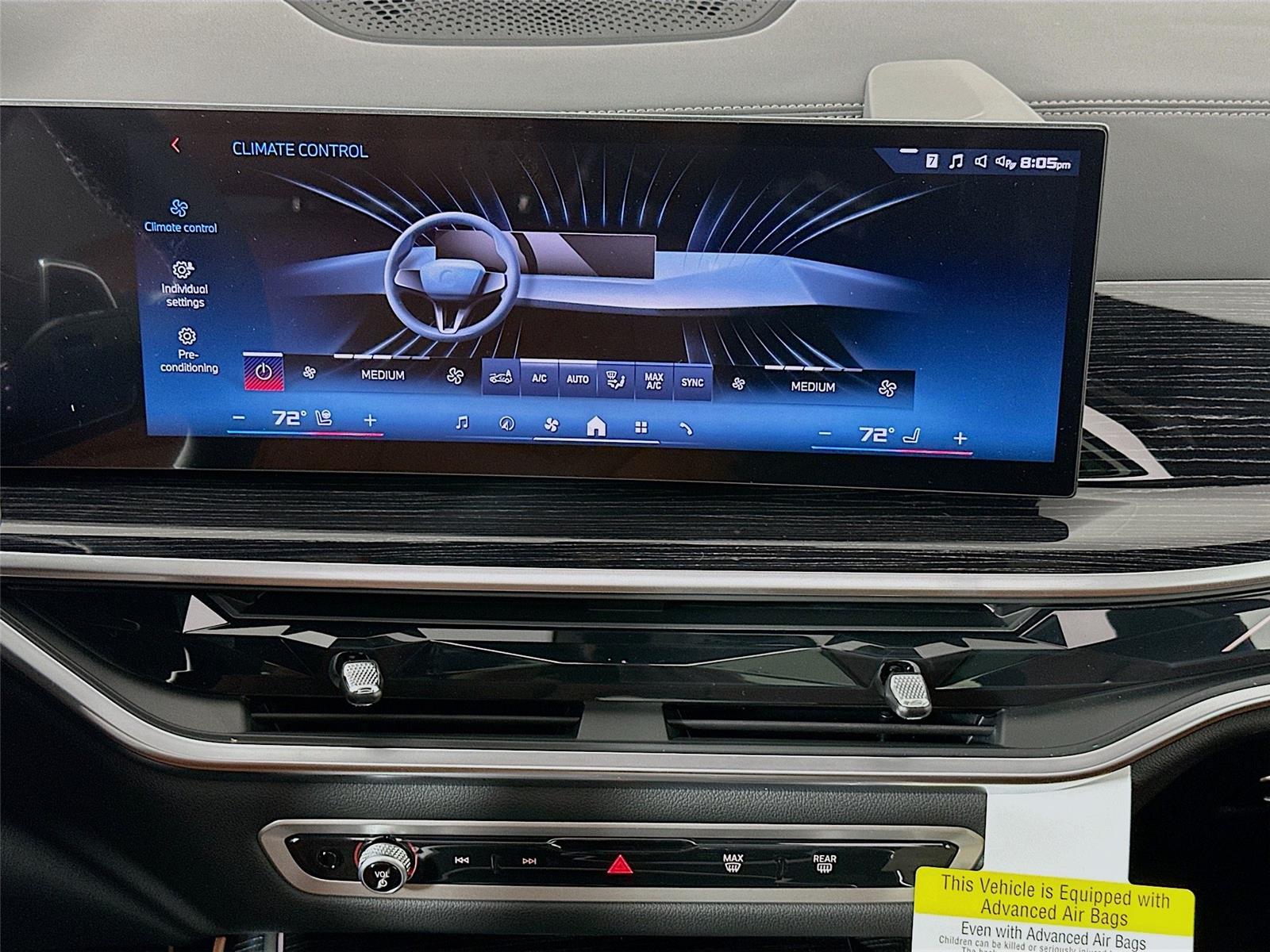 2026 Bmw X7 M60i photo 15