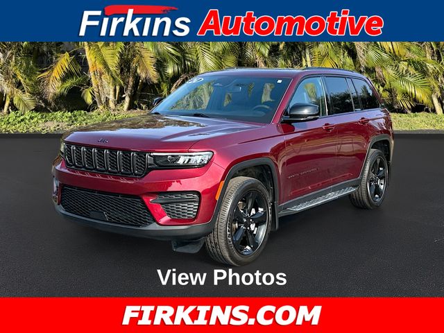 2024 Jeep Grand Cherokee Altitude's photo