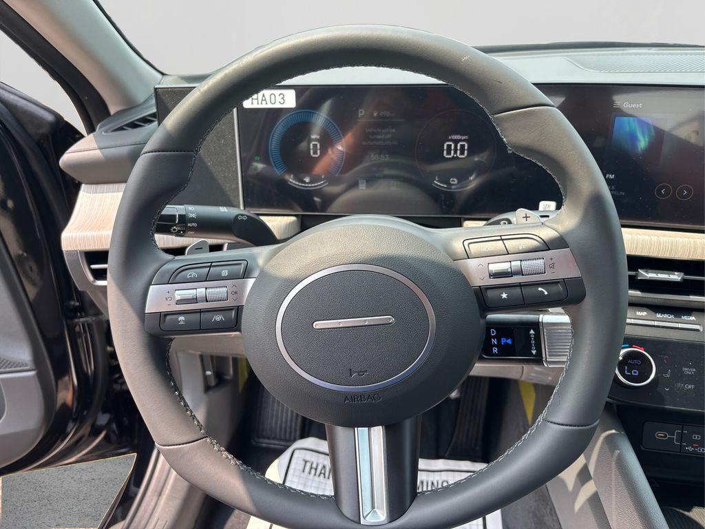2024 Hyundai Sonata Hybrid SEL photo 17
